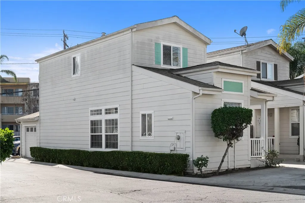 9921 Flora Vista 6, Bellflower, California 90706 home-pic-4