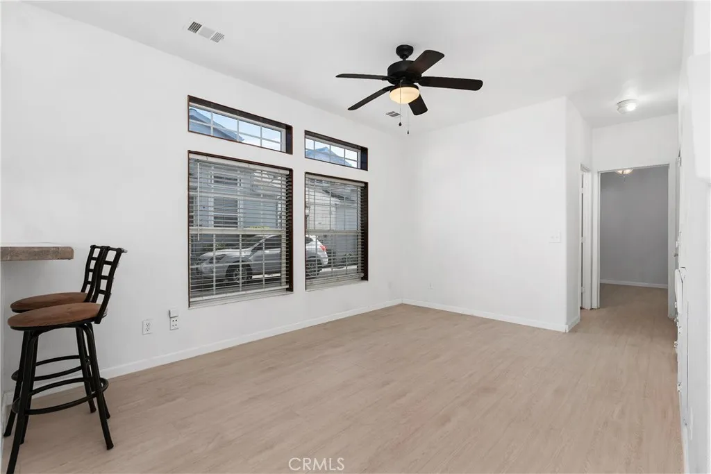 9921 Flora Vista 6, Bellflower, California 90706 home-pic-6