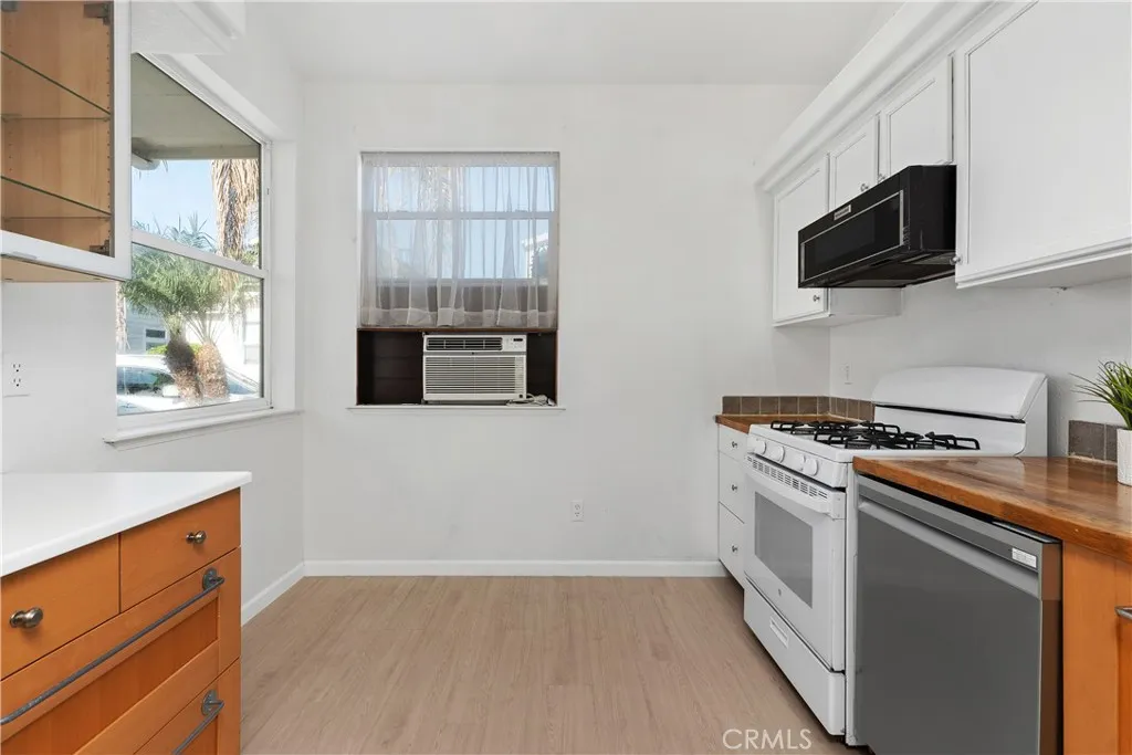 9921 Flora Vista 6, Bellflower, California 90706 home-pic-9
