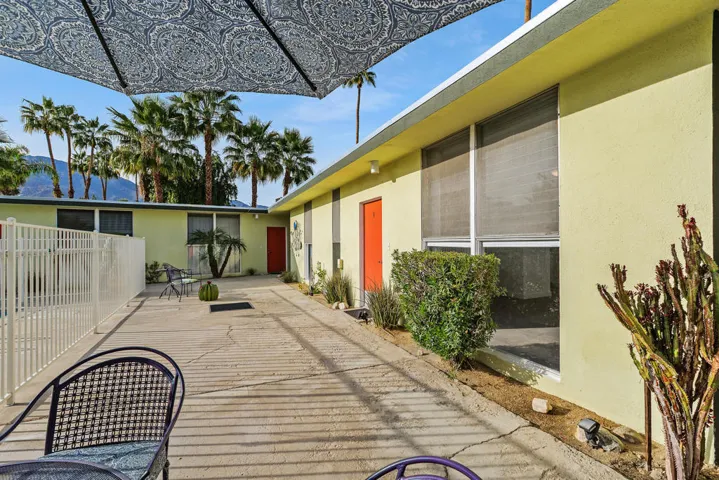 10_11984895_185889_185889-EI-110