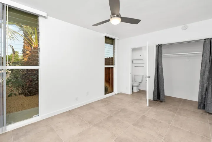 28_11984913_185889_185889-EI-128