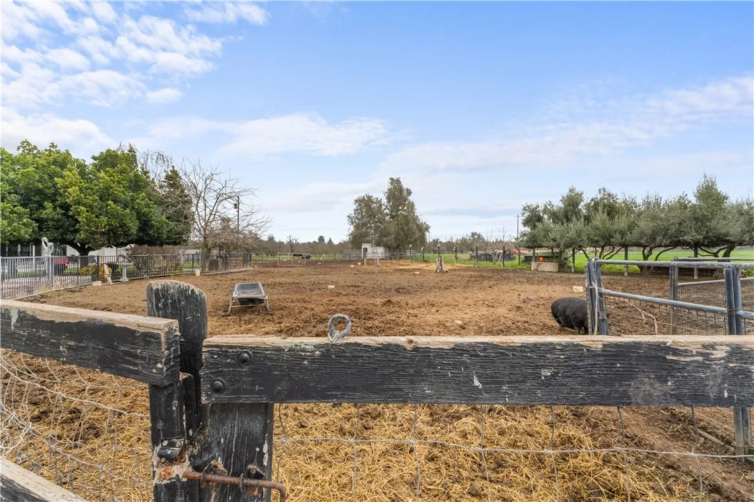 4280 Ipsen, Le Grand, California 95333 home-pic-62