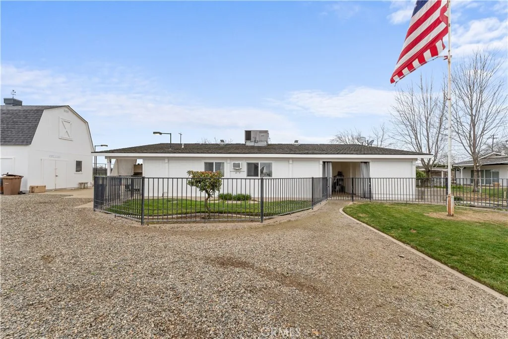 4280 Ipsen, Le Grand, California 95333 home-pic-44