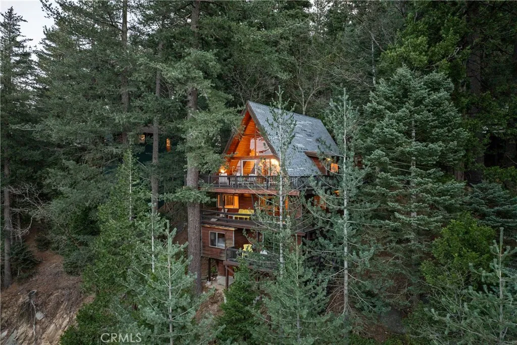 24032 Skyland, Crestline, California 92325 — photo 4