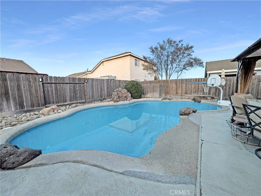 19540 Dover, Hilmar, California 95324 home-pic-19