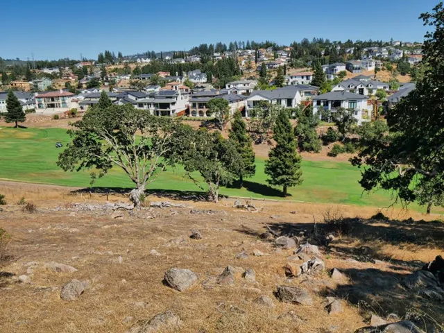 3776 Skyfarm Drive, Santa Rosa, California 95403
