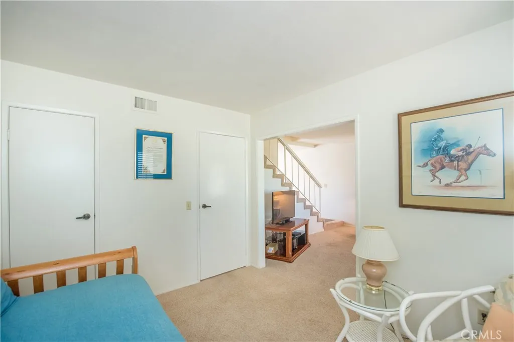 6087 Montecito Circle 4, Palm Springs, California 92264 home-pic-9