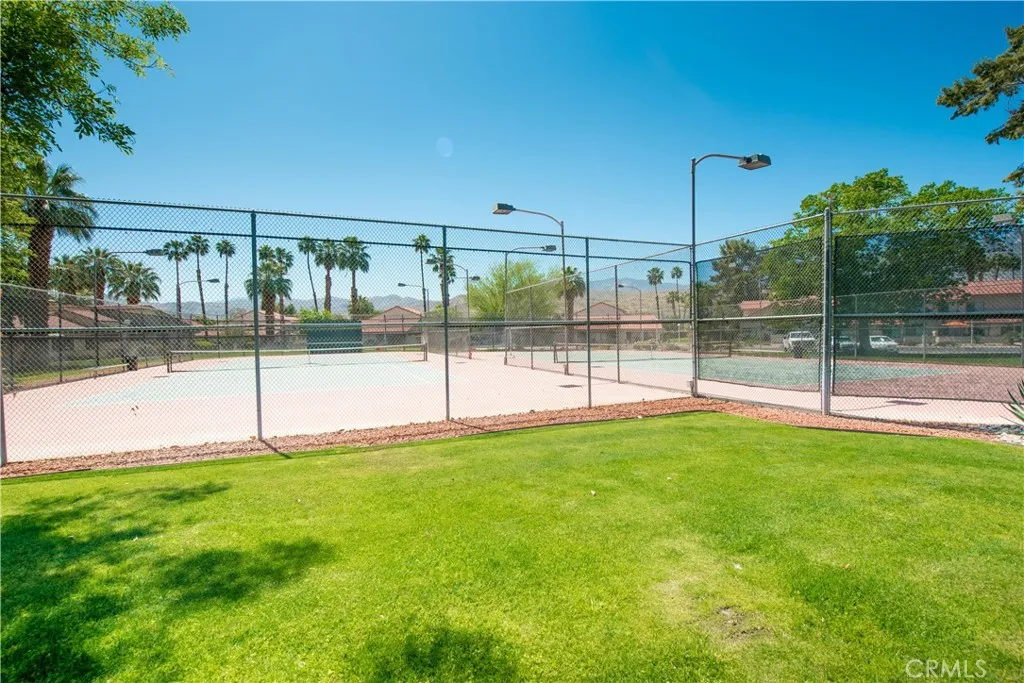 6087 Montecito Circle 4, Palm Springs, California 92264 home-pic-44