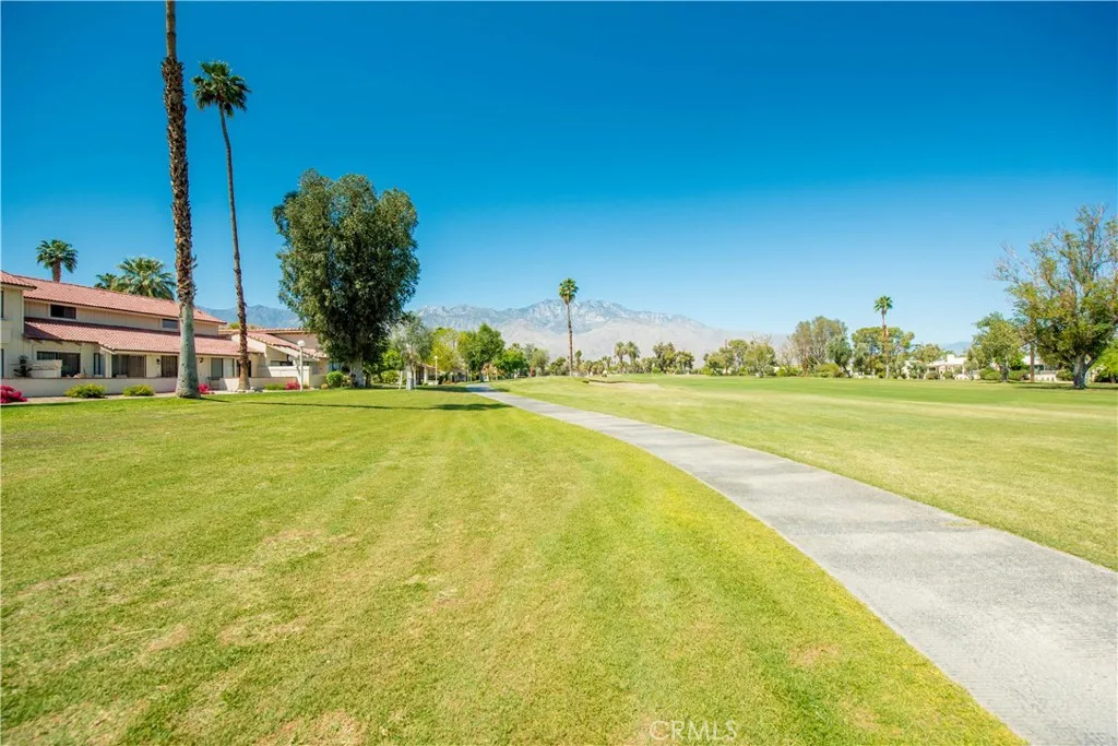 6087 Montecito Circle 4, Palm Springs, California 92264 home-pic-35