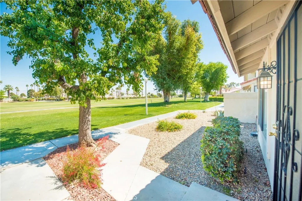 6087 Montecito Circle 4, Palm Springs, California 92264 home-pic-32