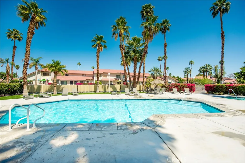 6087 Montecito Circle 4, Palm Springs, California 92264 home-pic-42