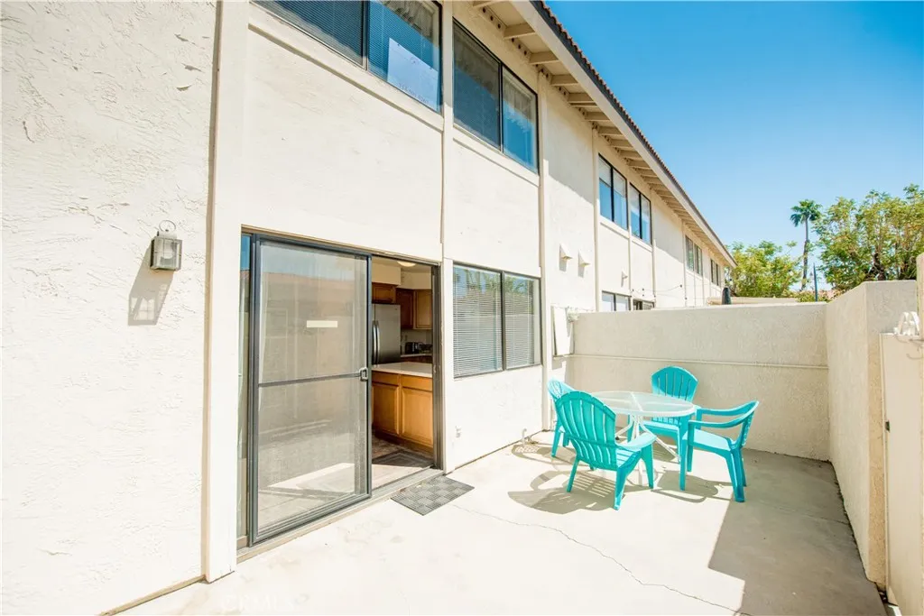 6087 Montecito Circle 4, Palm Springs, California 92264 home-pic-30