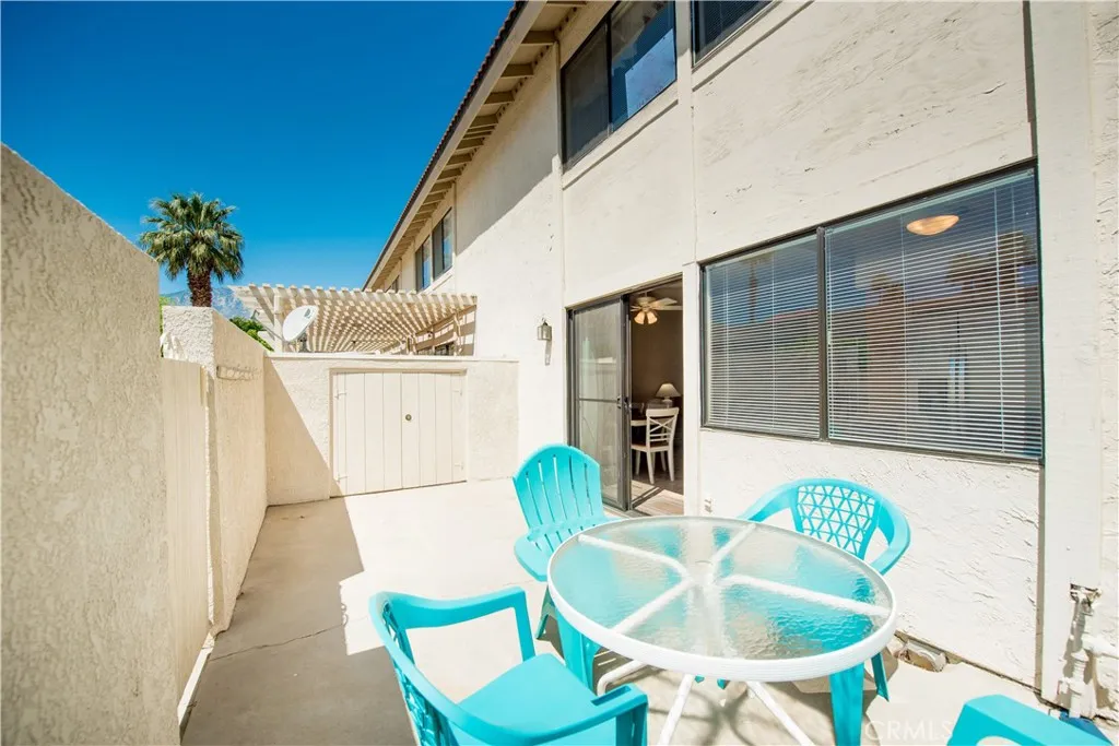 6087 Montecito Circle 4, Palm Springs, California 92264 home-pic-31