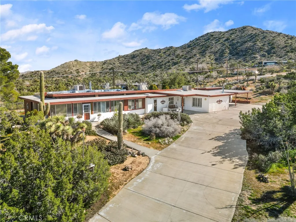 55689 Highland, Yucca Valley, California 92284 home-pic-34