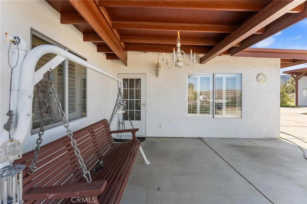 55689 Highland, Yucca Valley, California 92284 home-pic-21