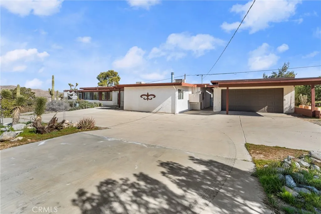 55689 Highland, Yucca Valley, California 92284 home-pic-30