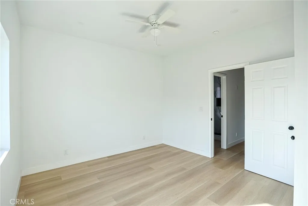 1641 E 50th, Los Angeles, California 90011 home-pic-25