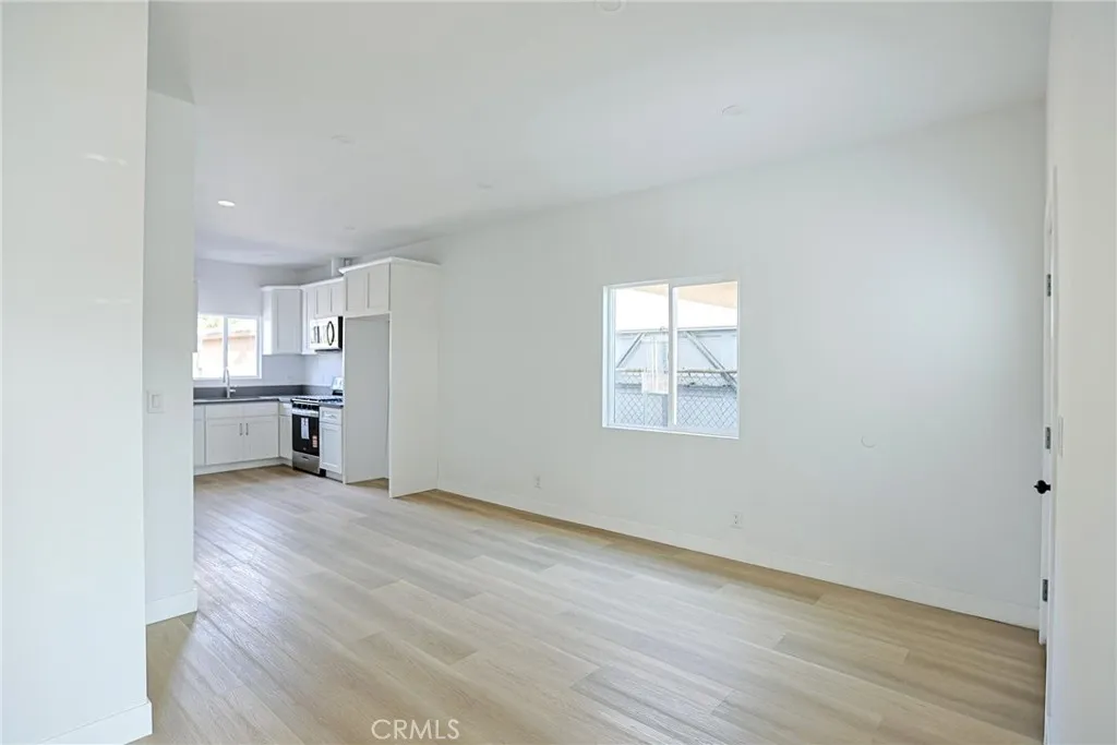 1641 E 50th, Los Angeles, California 90011 home-pic-26