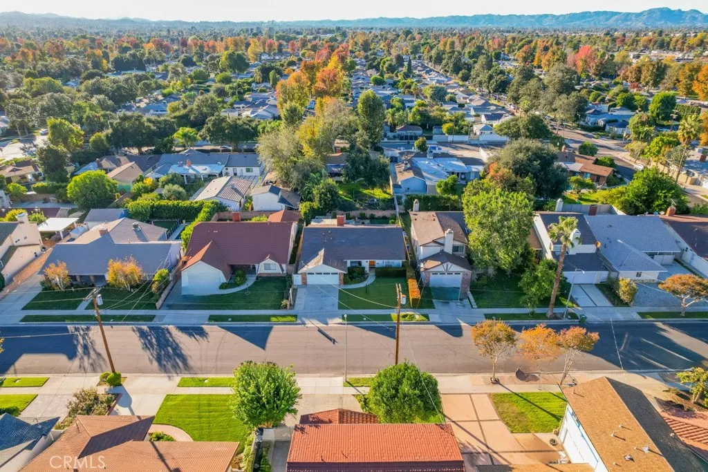 6563 Bianca, Van Nuys, California 91406 home-pic-47