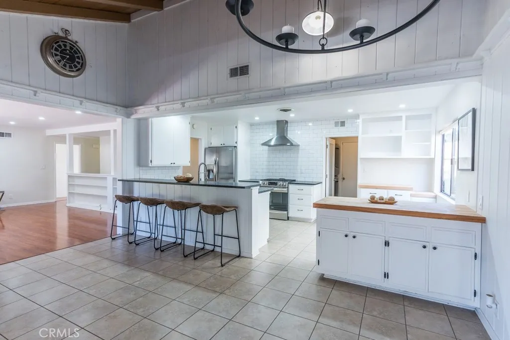 6563 Bianca, Van Nuys, California 91406 home-pic-31