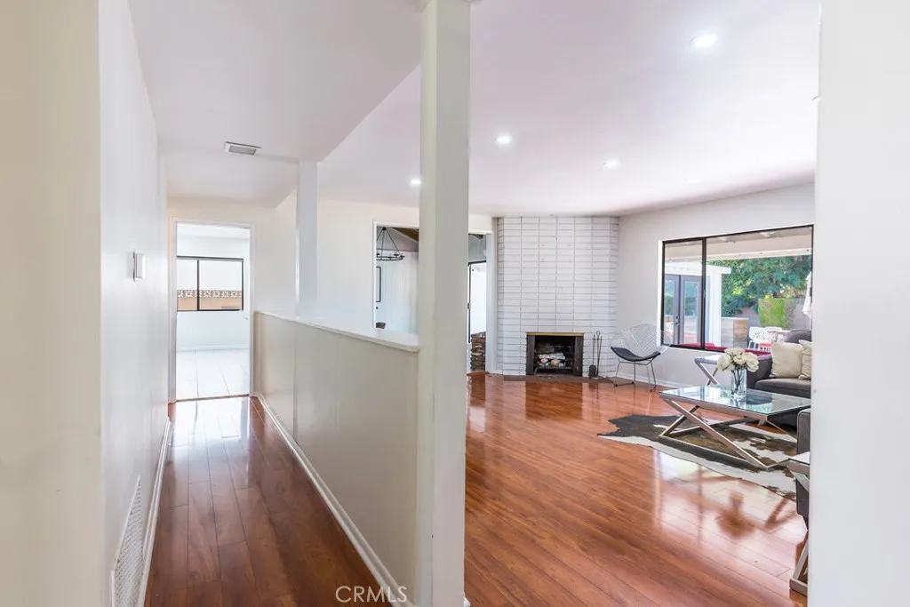 6563 Bianca, Van Nuys, California 91406 home-pic-18