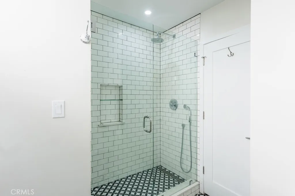 6563 Bianca, Van Nuys, California 91406 home-pic-12