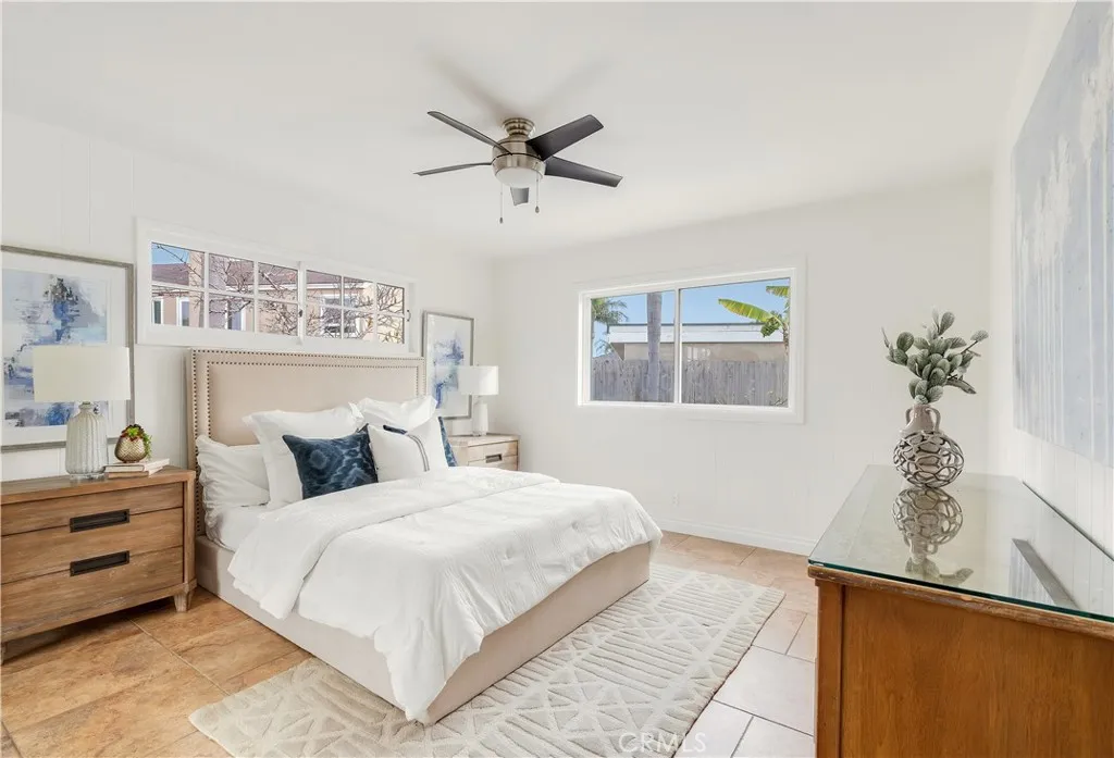 469 Lenwood Circle, Costa Mesa, California 92627 home-pic-12