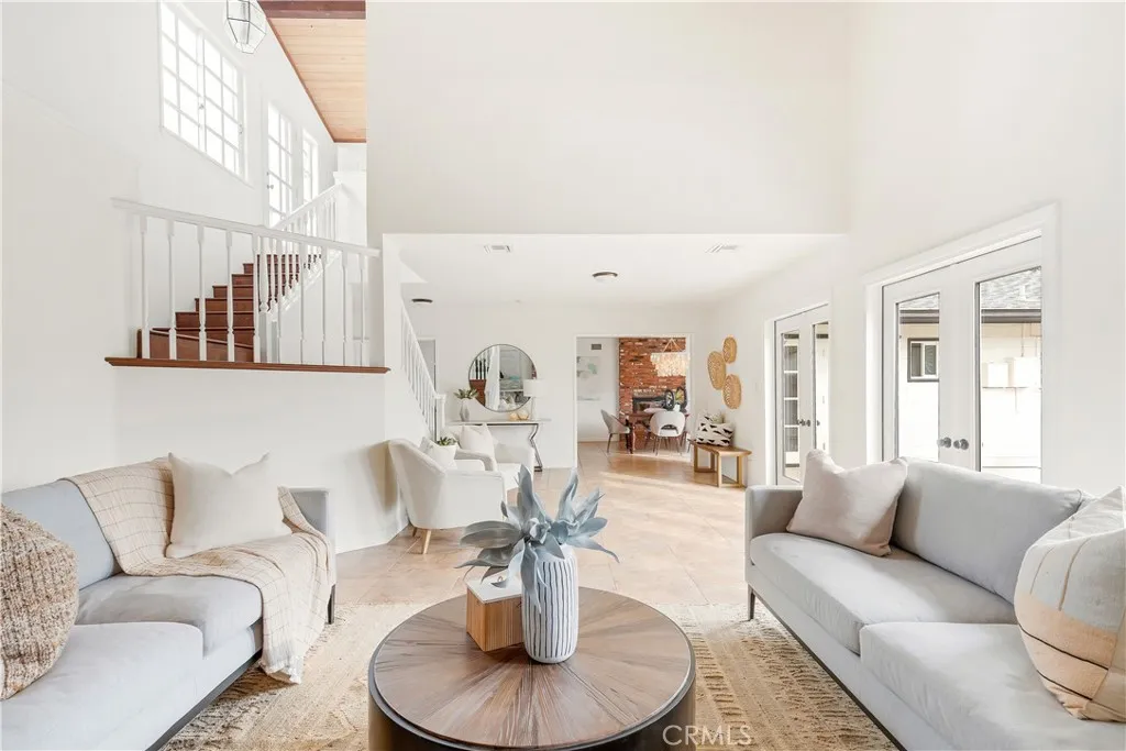 469 Lenwood Circle, Costa Mesa, California 92627 home-pic-3