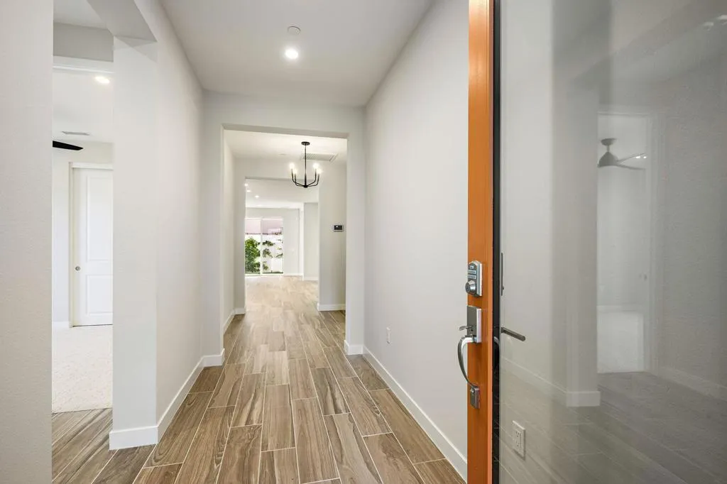 5-web-or-mls-BP_Villa_OPMG_0126_005