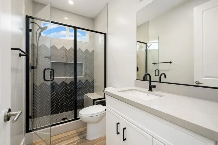 25-web-or-mls-BP_Villa_OPMG_0126_025
