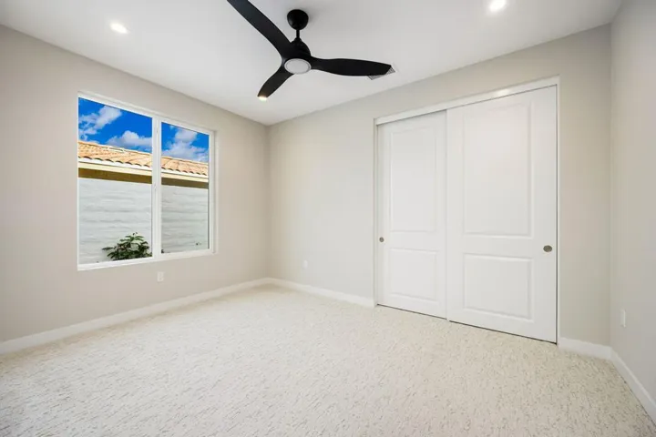 26-web-or-mls-BP_Villa_OPMG_0126_026