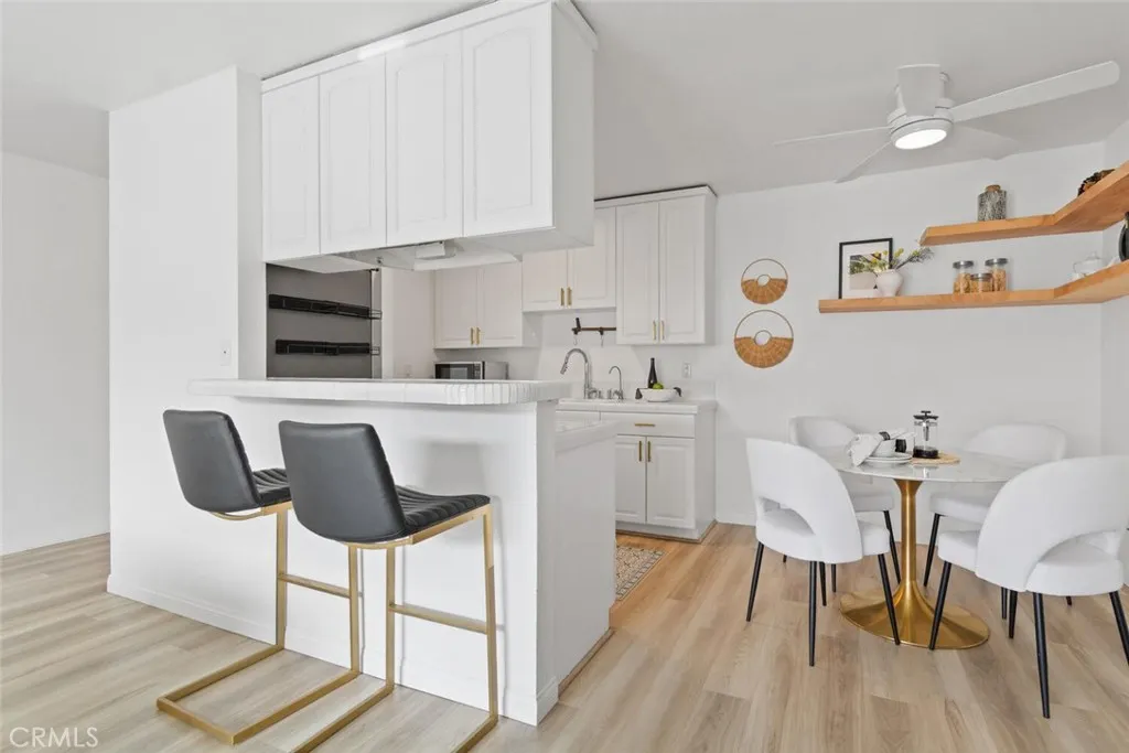 2411 Prospect 214, Hermosa Beach, California 90254 home-pic-6
