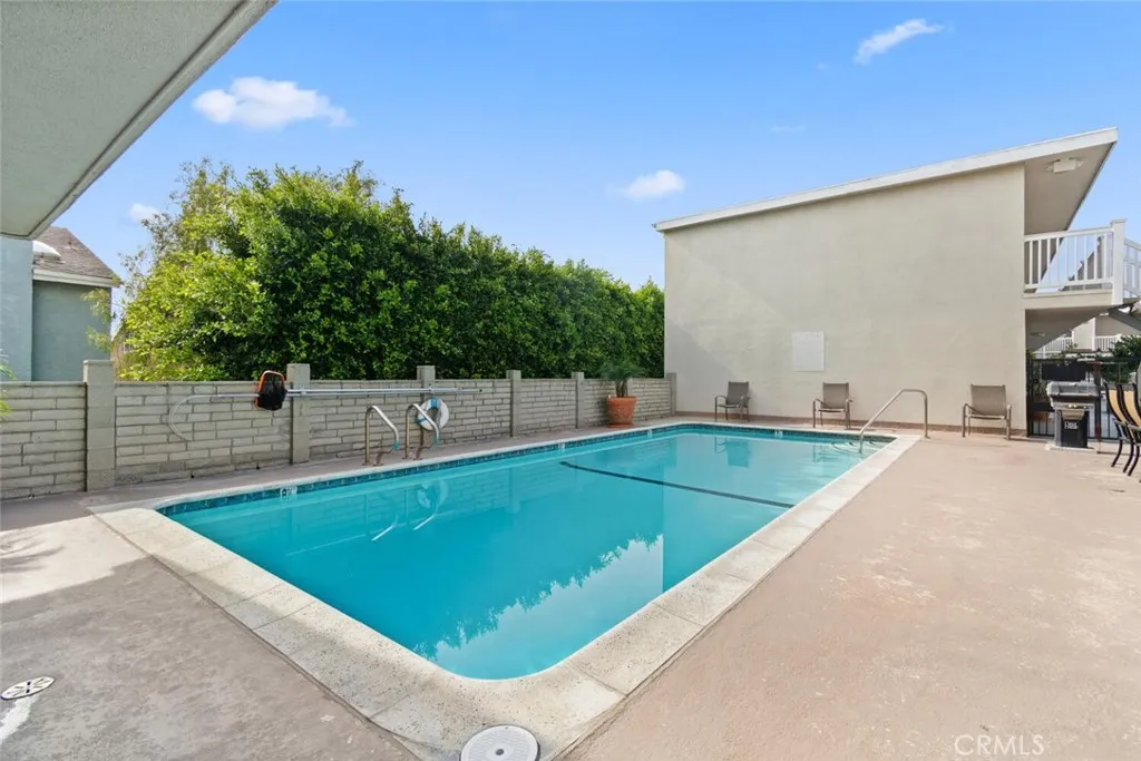 2411 Prospect 214, Hermosa Beach, California 90254 home-pic-18