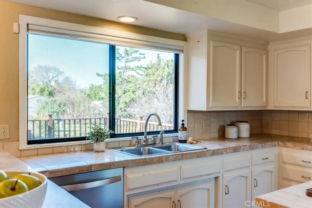 710 Evans, San Luis Obispo, California 93401 home-pic-11