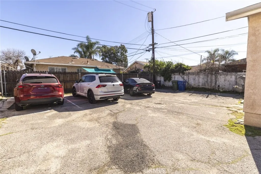 6614 Camellia Avenue, North Hollywood, California 91606 home-pic-14