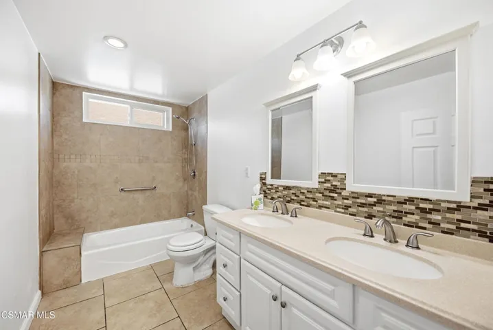 11017 Tiara St North Hollywood-26