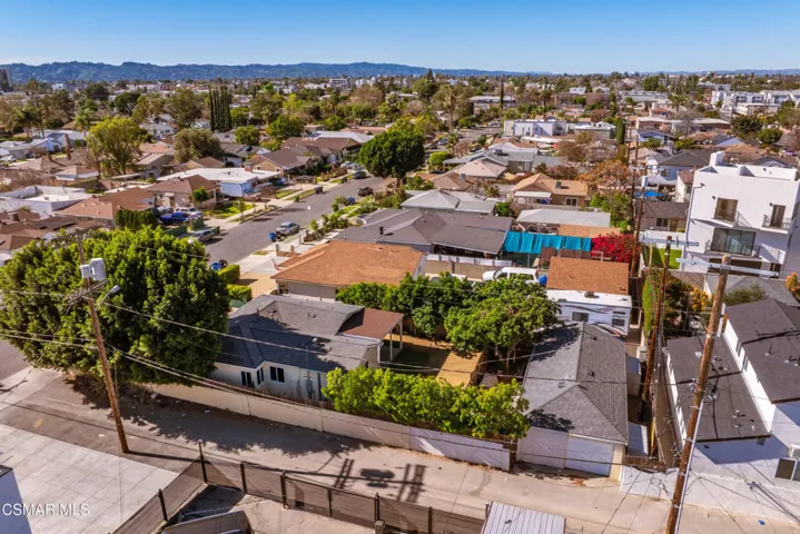 11017 Tiara St North Hollywood-46