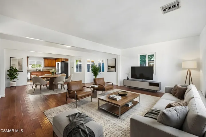 11017 Tiara St North Hollywood-9
