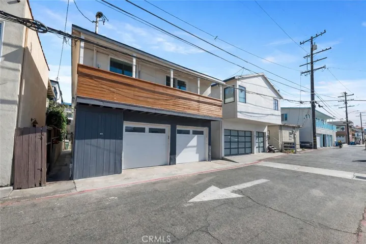 825 Manhattan, Hermosa Beach, California 90254