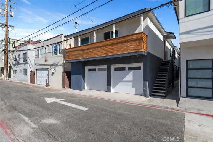 825 Manhattan, Hermosa Beach, California 90254