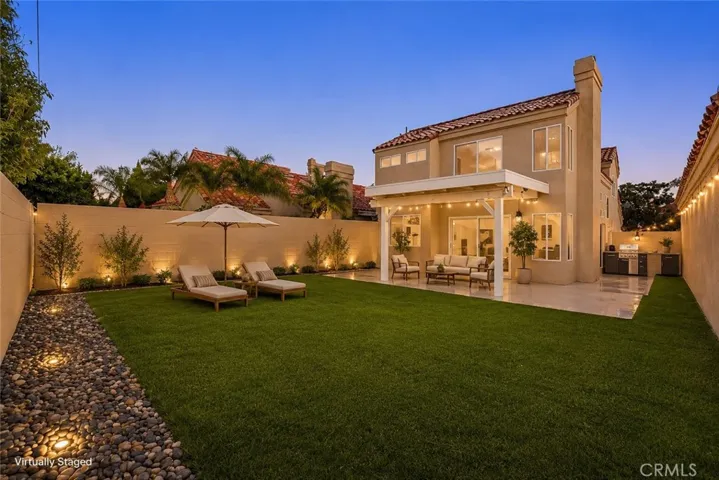 The backyard is a blank slate and has enough room for a private pool if desired. There is also a community pool in Bayview Terrace.

This image is virtually staged.