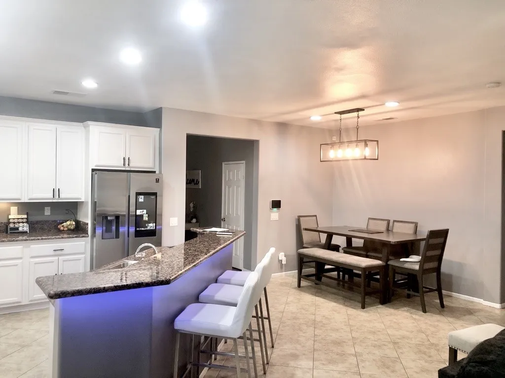 11843 Broad Oak Court, Adelanto, California 92301 home-pic-5