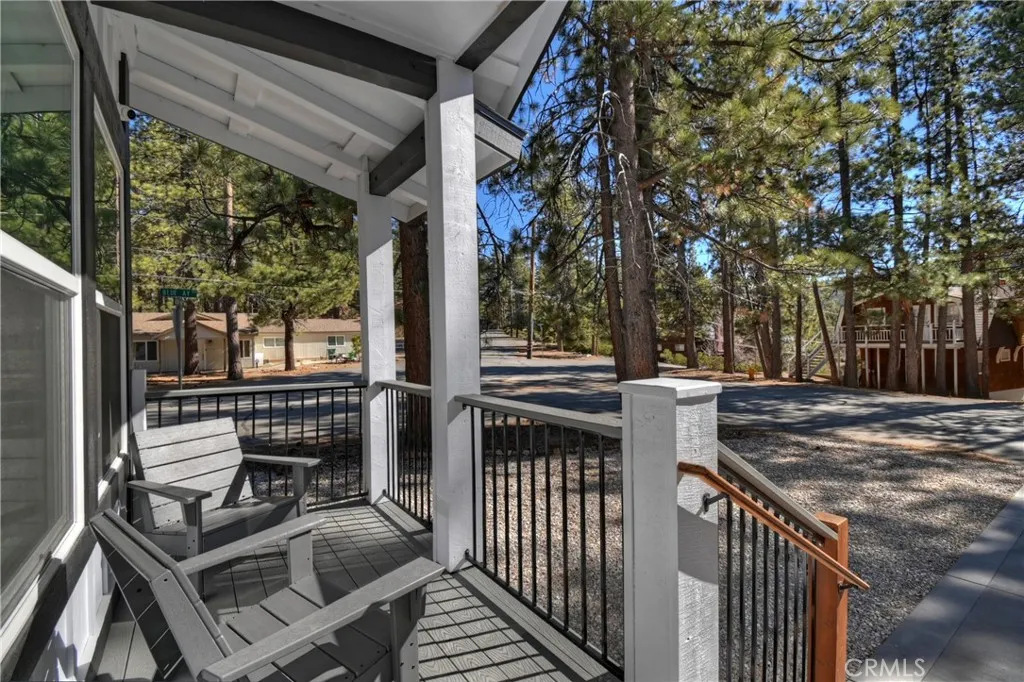 610 Blue Jay, Big Bear Lake, California 92315 home-pic-11