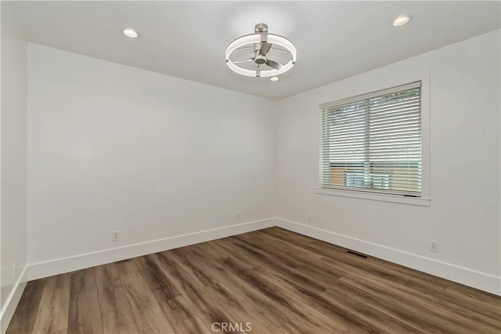 610 Blue Jay, Big Bear Lake, California 92315 home-pic-39