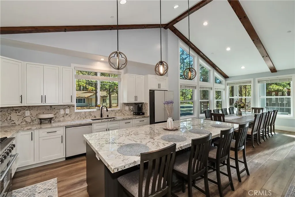 610 Blue Jay, Big Bear Lake, California 92315 home-pic-20