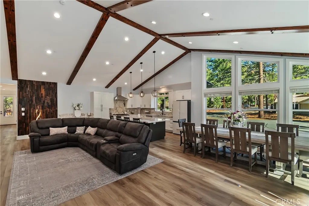 610 Blue Jay, Big Bear Lake, California 92315 home-pic-13