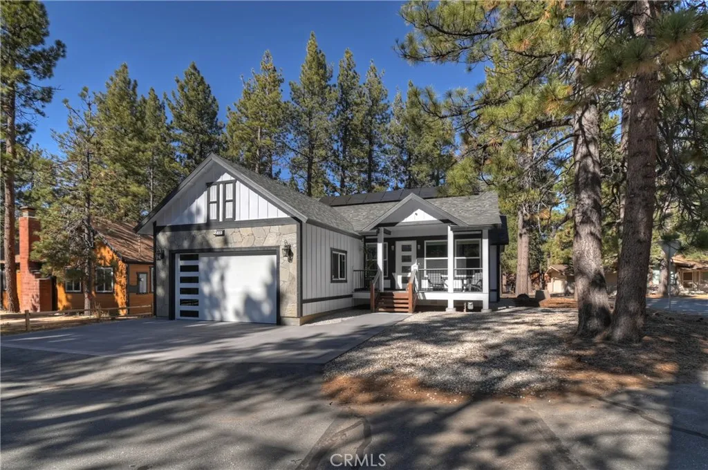 610 Blue Jay, Big Bear Lake, California 92315 home-pic-10