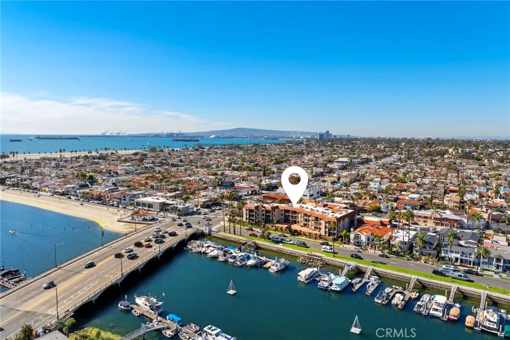 201 Bay Shore Avenue 104, Long Beach, California 90803 home-pic-38