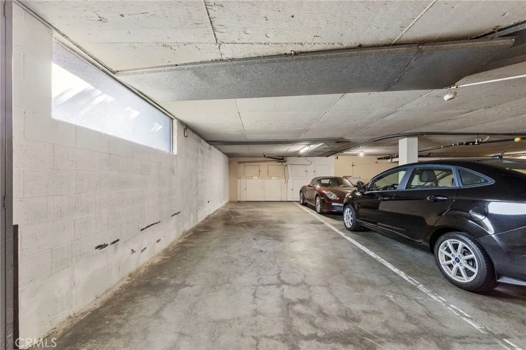 201 Bay Shore Avenue 104, Long Beach, California 90803 home-pic-32