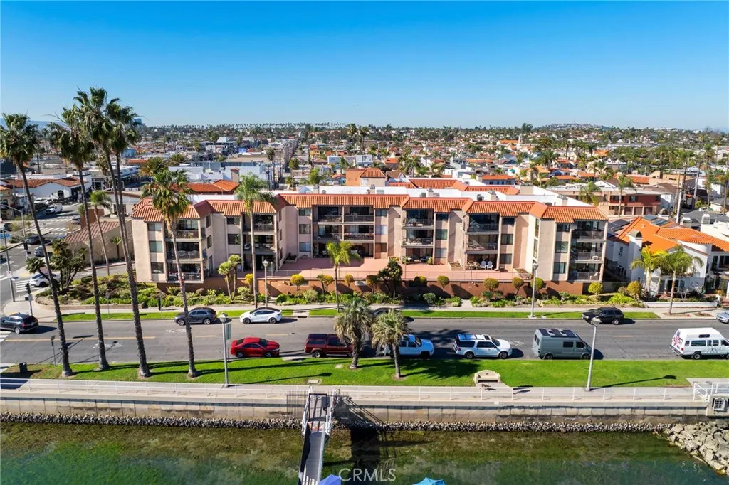 201 Bay Shore Avenue 104, Long Beach, California 90803 home-pic-41